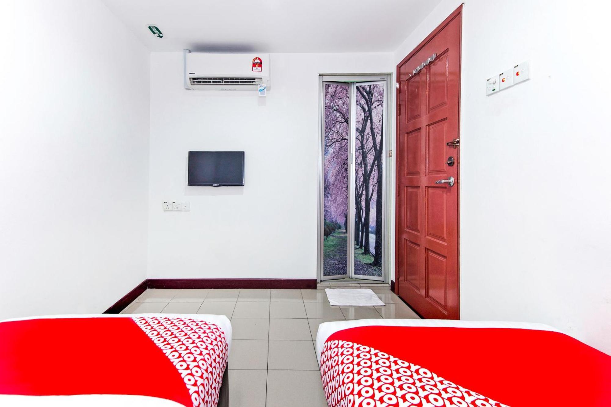 Super Oyo 321 Hotel D'Elegant Kuala Lumpur Exterior photo
